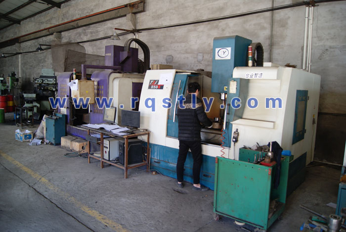 鋁材模具加工車間